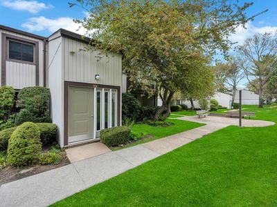 73 Richmond Boulevard #4B, Ronkonkoma, NY, 11779