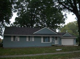 501 Southfield Dr, Maumee, OH 43537