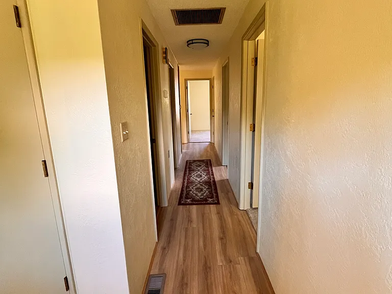 216 Cambridge St — Photo 18