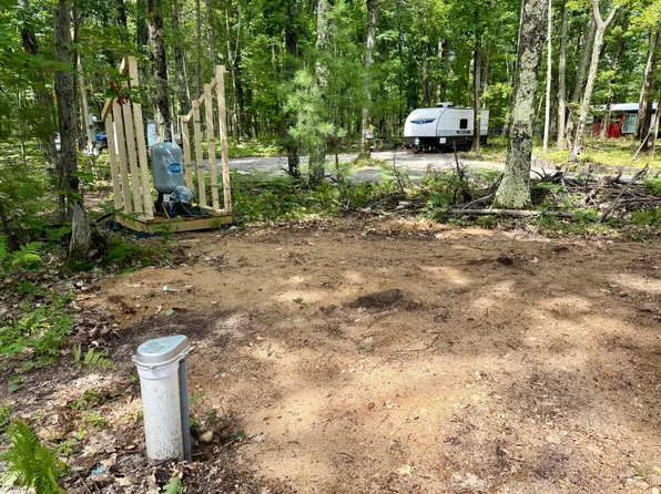 2431 Bennett Rd, Cheboygan, MI 49721