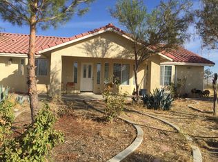 4880 La Mesa Rd, Phelan, CA 92371