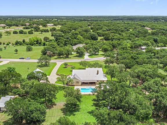 4th image of 1194 Hidden Springs Dr