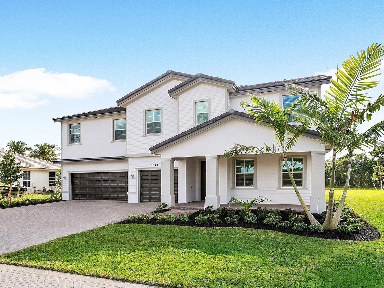 5 bed, 3.5 bath, 3325 sqft, $6,750 — Photo 3