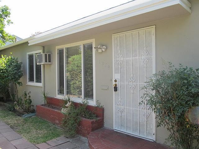 1st image of 1819 N Glenoaks Blvd