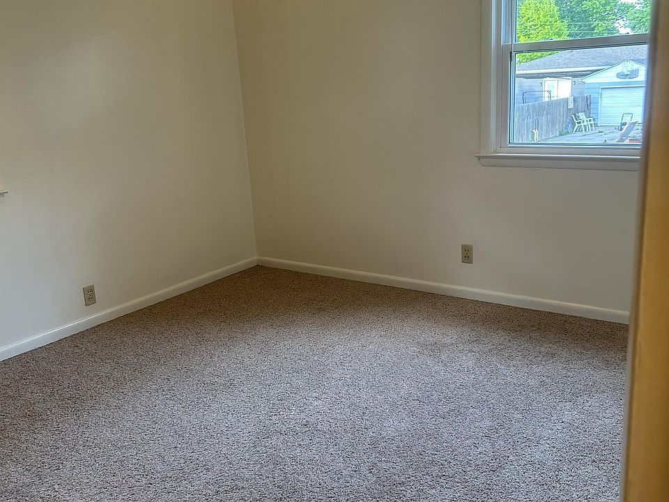 1st image of 1103 11th Ave #10967802