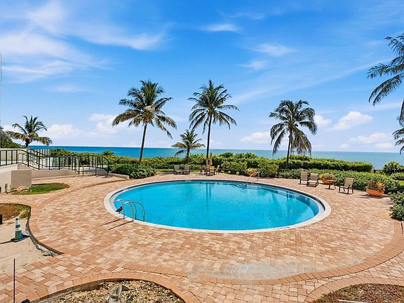 5th image of 6885 N OCEAN Boulevard #1010