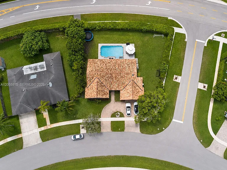 448 Sailboat Cir — Photo 32