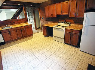 5810 Howe St, Pittsburgh, PA 15232