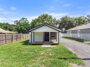 840 Center St, Dundee, FL 33838