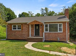 413 Chancellor Rd, York, PA 17403