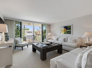 227 Australian Ave APT 1E, Palm Beach, FL 33480