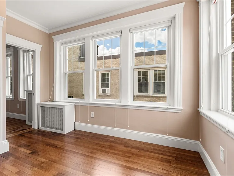 132 Sewall Ave #C — Photo 24