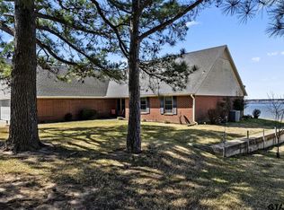 490 Rs County Rd #3445, Emory, TX 75440