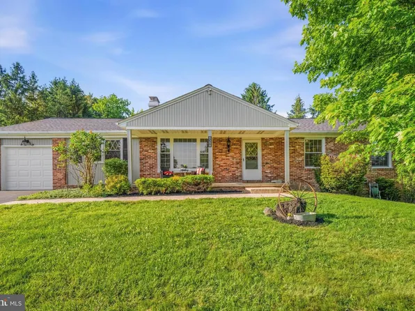 9398 Paulskirk Dr, Ellicott City, MD 21042