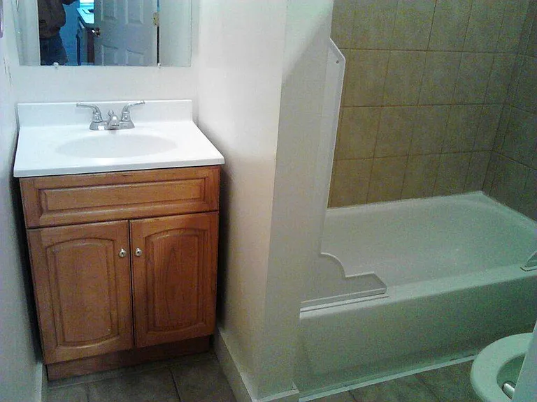 2112 Fleet St #B — Photo 3