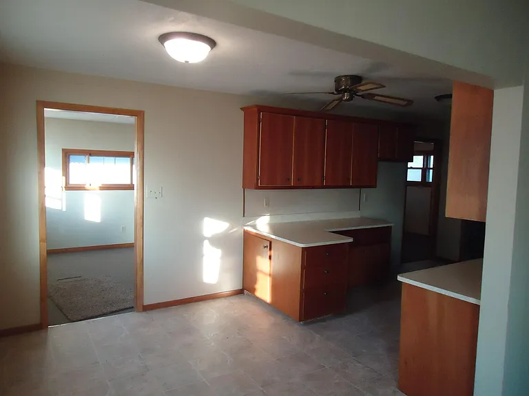 403 Chestnut St — Photo 5