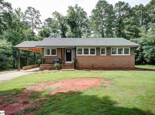 106 Pinedale Ct, Spartanburg, SC 29301