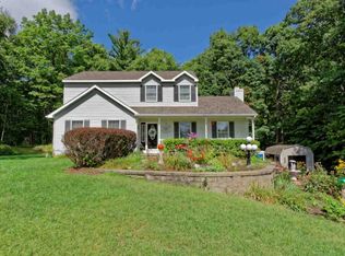 8 Winding Ridge Rd, West Sand Lake, NY 12196