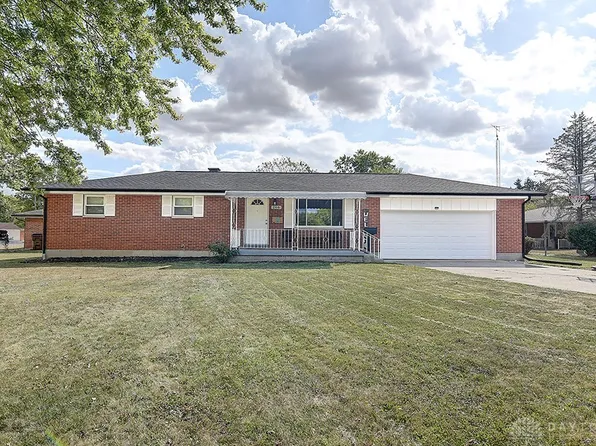 266 Marilee Dr, New Lebanon, OH 45345