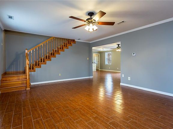 4th image of 1219 Madison #8325