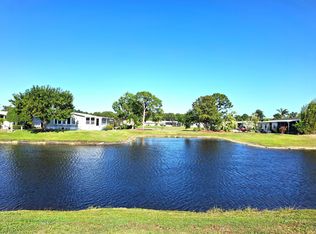 8214 E Bitterbush Ln, Port Saint Lucie, FL 34952