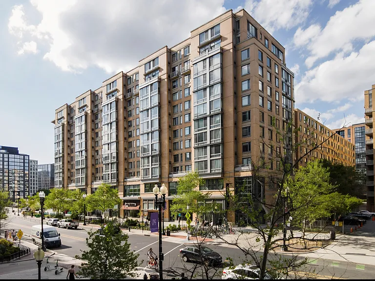 475 K St NW #909 — Photo 15
