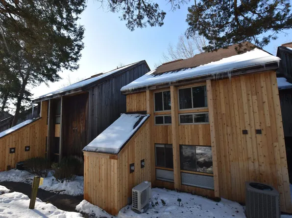 9441 S Pointe Lasalles Dr, Bloomington, IN 47401