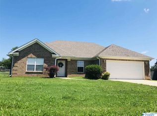 1389 Elkwood Section Rd, Hazel Green, AL 35750