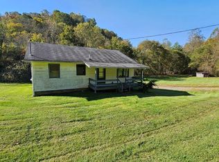 47 Old Ferry Rd, Galax, VA 24333