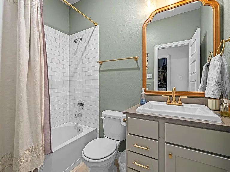 534 Cedar Harbor Ct — Photo 26