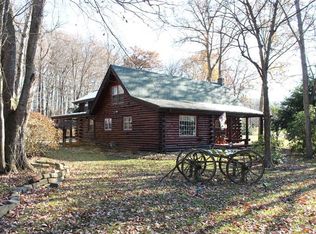 123 Green Forest Dr, Baden, PA