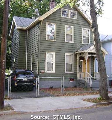 2nd image of 462 Poplar St