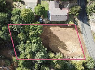 845 SW Range Dr, Waldport, OR 97394