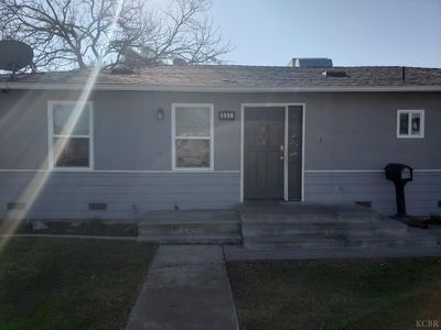 681 B St, Lemoore, CA, 93245