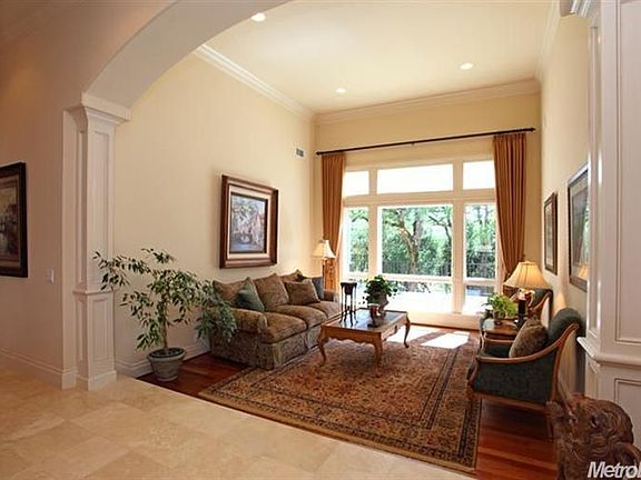 4th image of 4100 Errante Dr