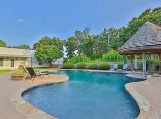 10204 Canary Ln, Fort Worth, TX 76244