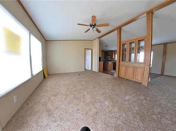 4th image of 4701 Plum Bush St