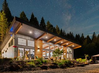24100 E Evans Creek Rd, Central Point, OR 97503