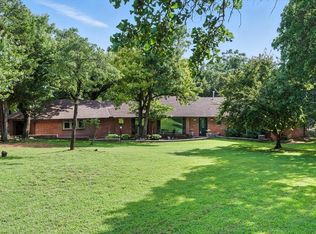 2500 Blue Spruce Rd, Edmond, OK 73025