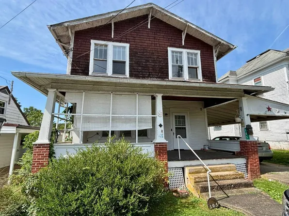 105 Water St, Spencer, WV 25276