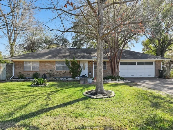 2501 McHaney Dr, Bryan, TX 77803