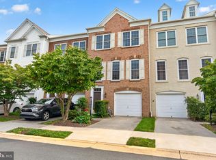 13719 Maple Sugar Ln, Herndon, VA 20171