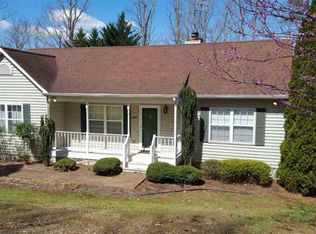 1605 Reynovia Dr, Charlottesville, VA 22902