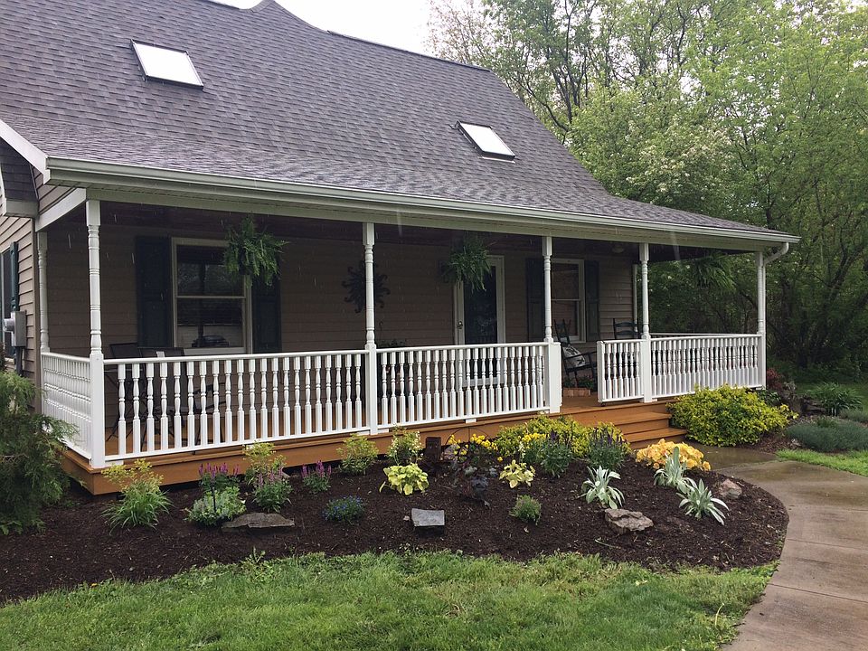 83 Robb St Sayre PA
