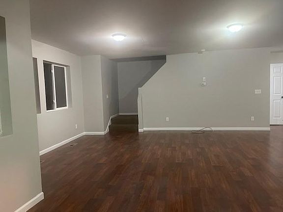 5th image of 490 Page St E APT A