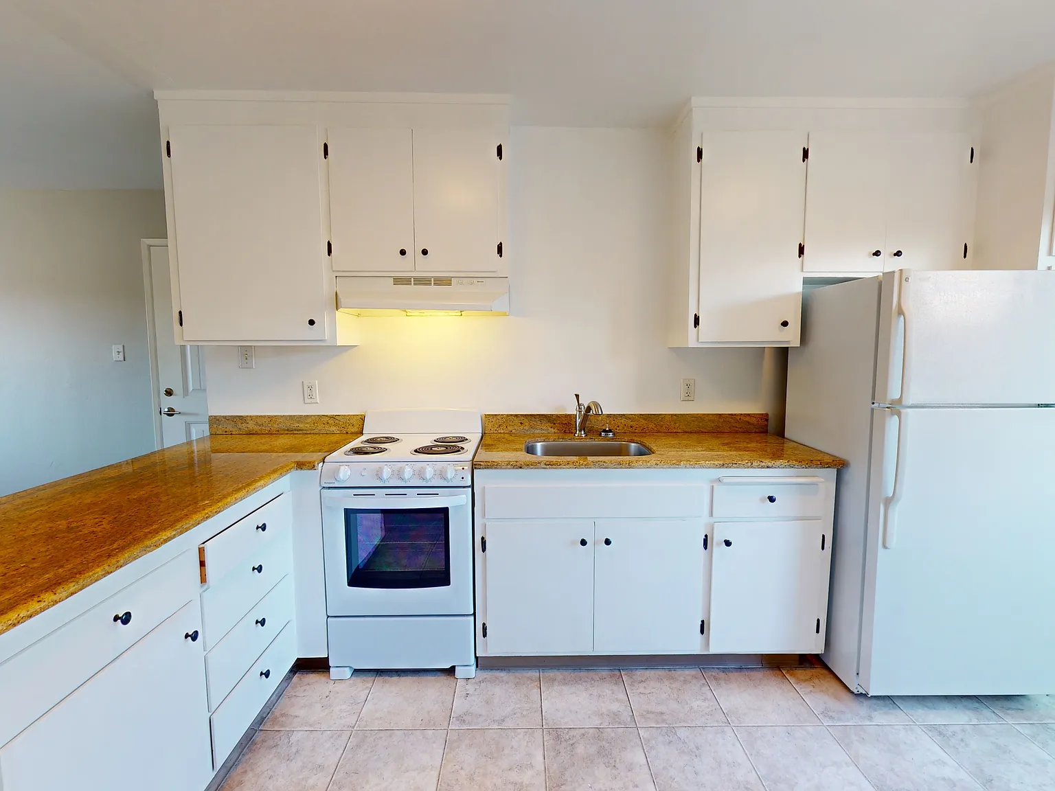 2 bed, 850 sqft, $2,995 — Photo 1