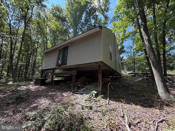 3rd image of 75 Linwood Dr