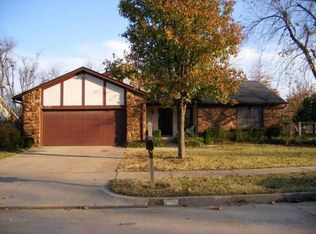 2101 N 26th St, Broken Arrow, OK 74014