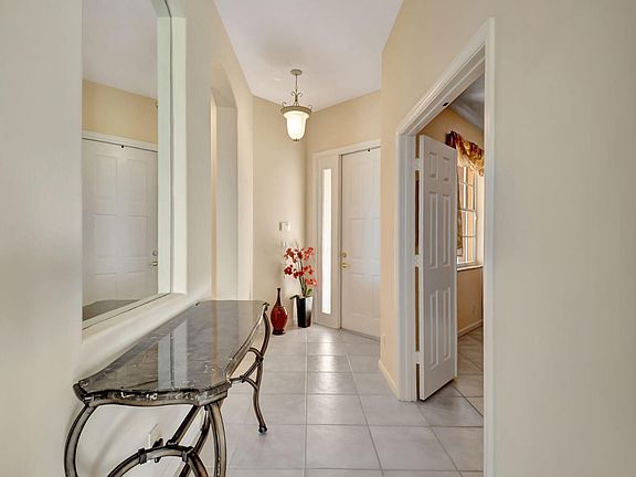 4th image of 7124 Cataluna Circle