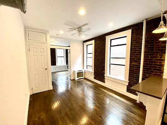 Rented by Douglas Elliman | media 2